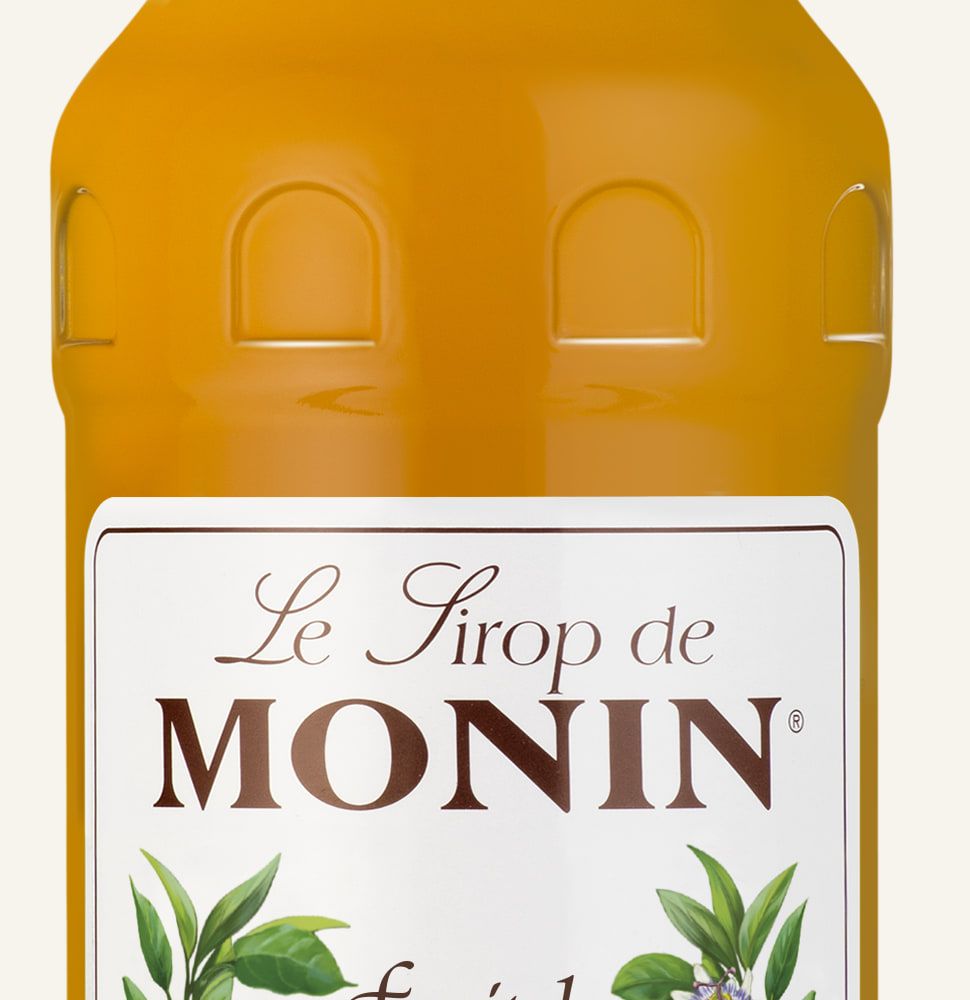 MONIN sirup Maracuja 1l — láhev barového sirupu