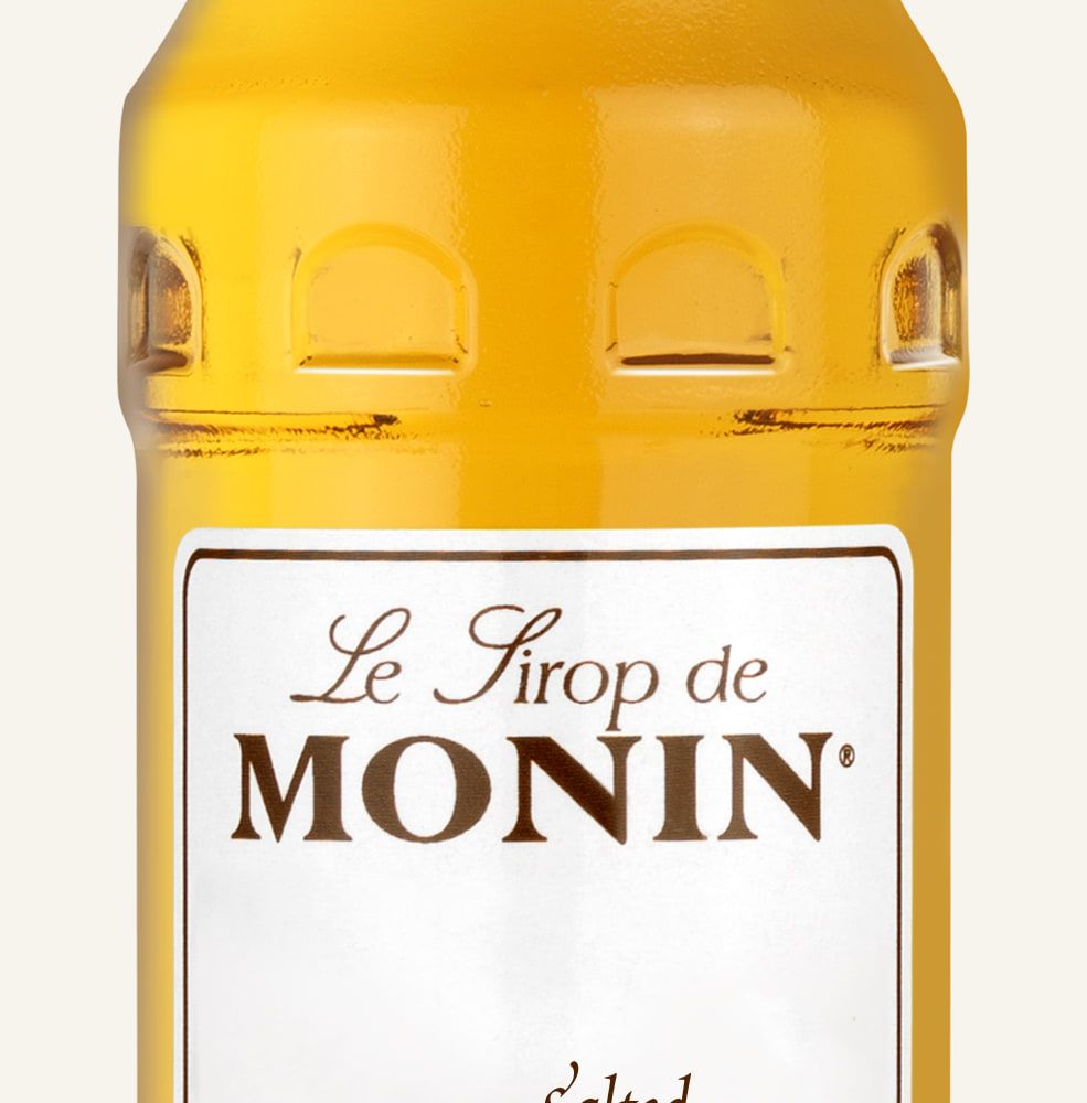 MONIN sirup Karamel slaný 0,05l — láhev barového sirupu