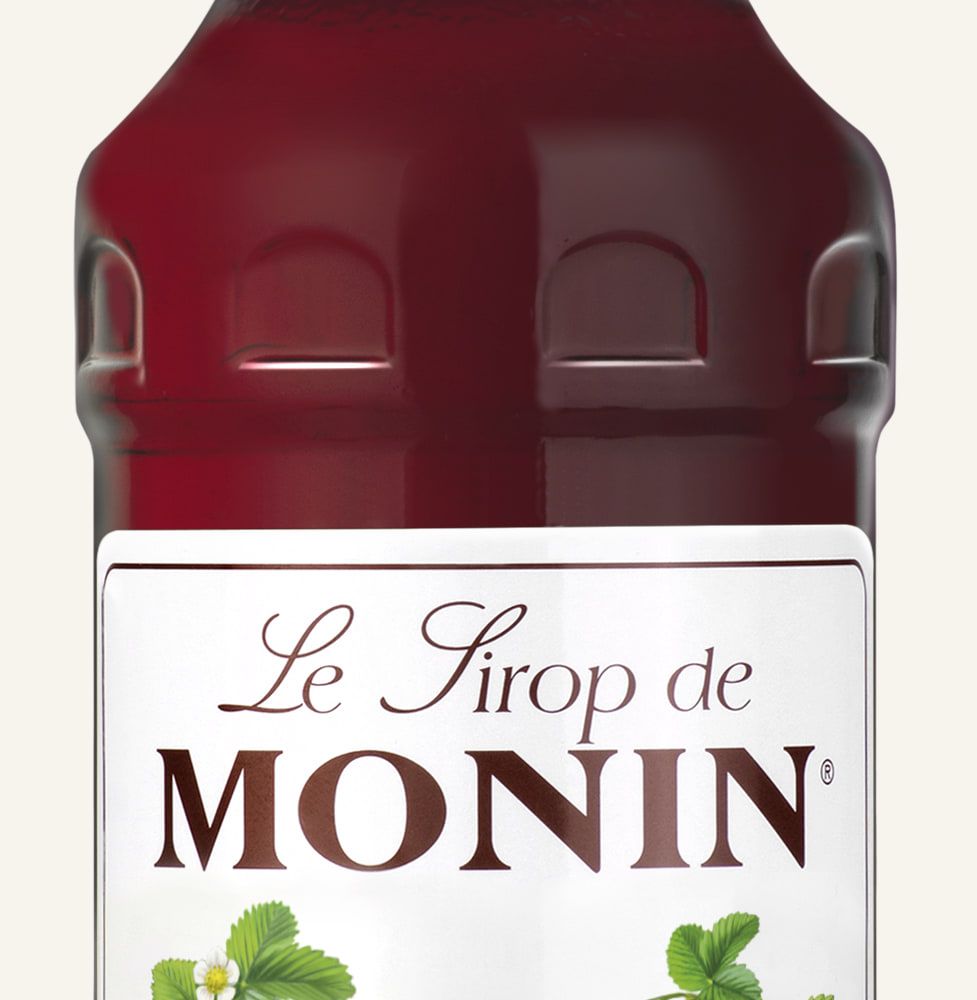 MONIN sirup Jahoda 0,7l — láhev barového sirupu