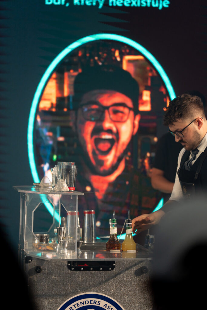 Prague Cocktail Week 16